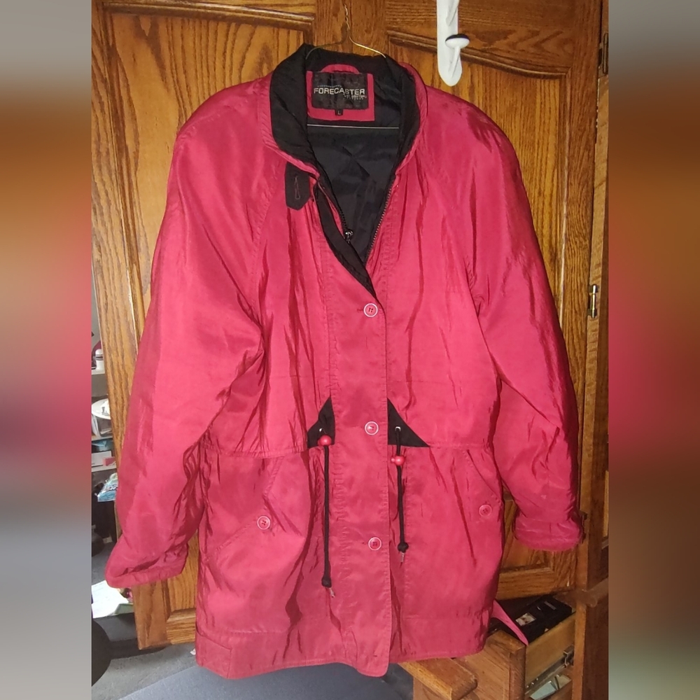 Forecaster of Boston Women's sz LG red coat zip & button Jacket Good Condition